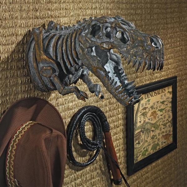 Design Toscano Bones of the Dinosaur T-Rex Skeleton Wall Sculpture JQ9564